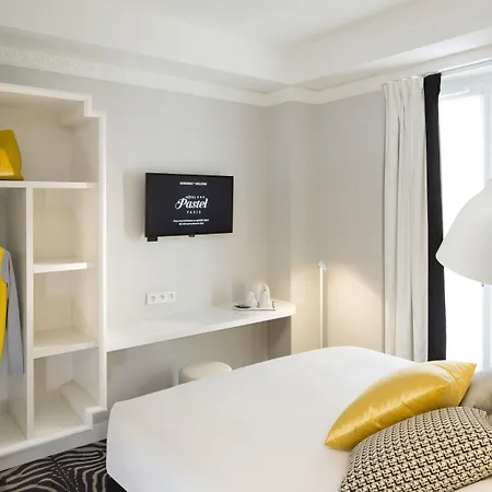 Pastel Hotel